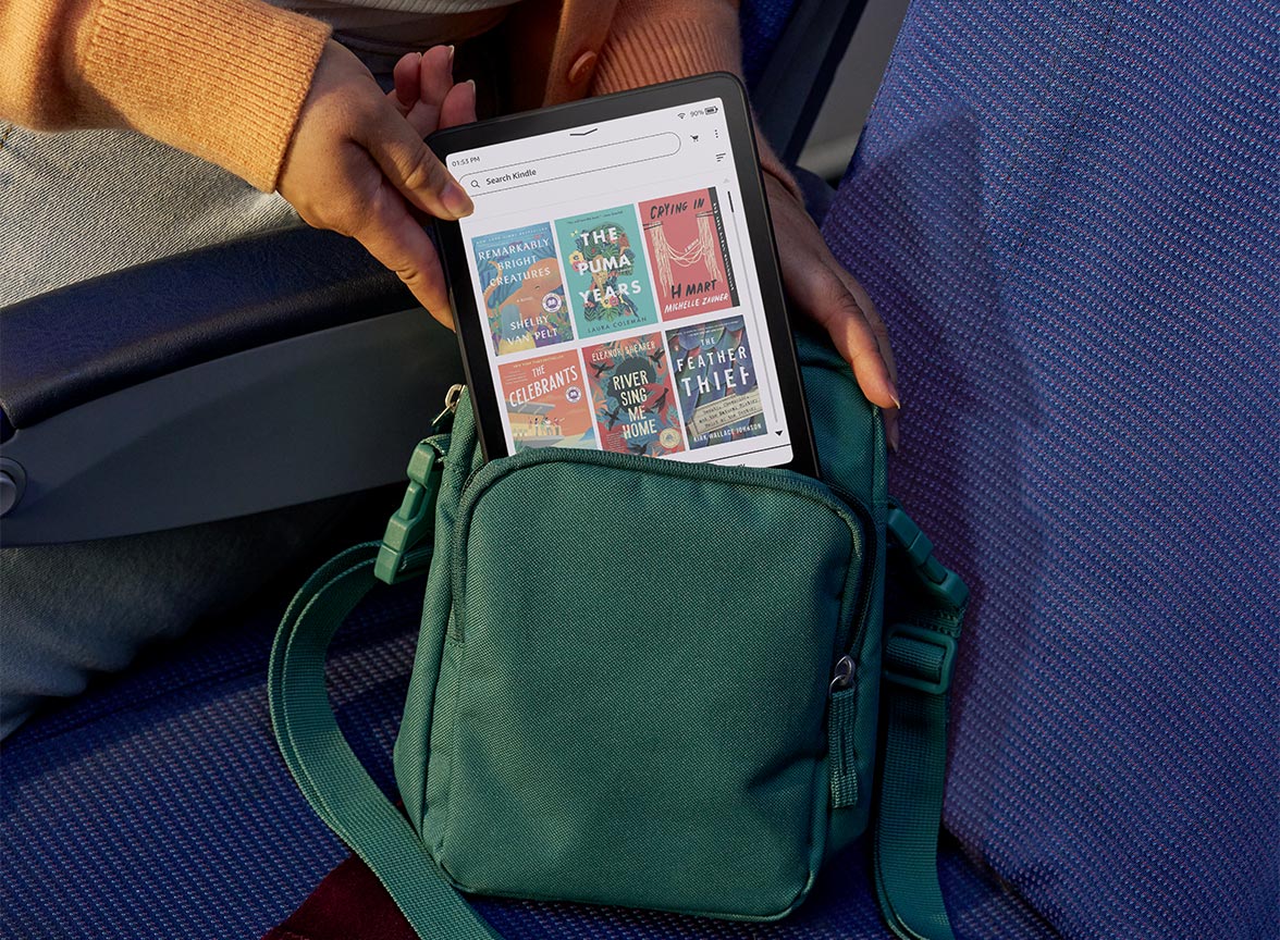 Kindle кладуть у сумку — бібліотека завжди з собою
